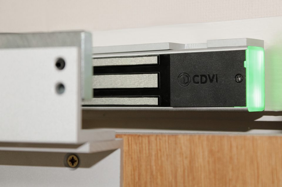 What do fail safe and fail secure mean? Definitions explained